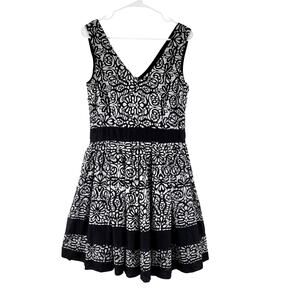 TAYLOR Womens Dress Sz 12 Abstract Floral Black White A Line‎ Cotton Fir Flare